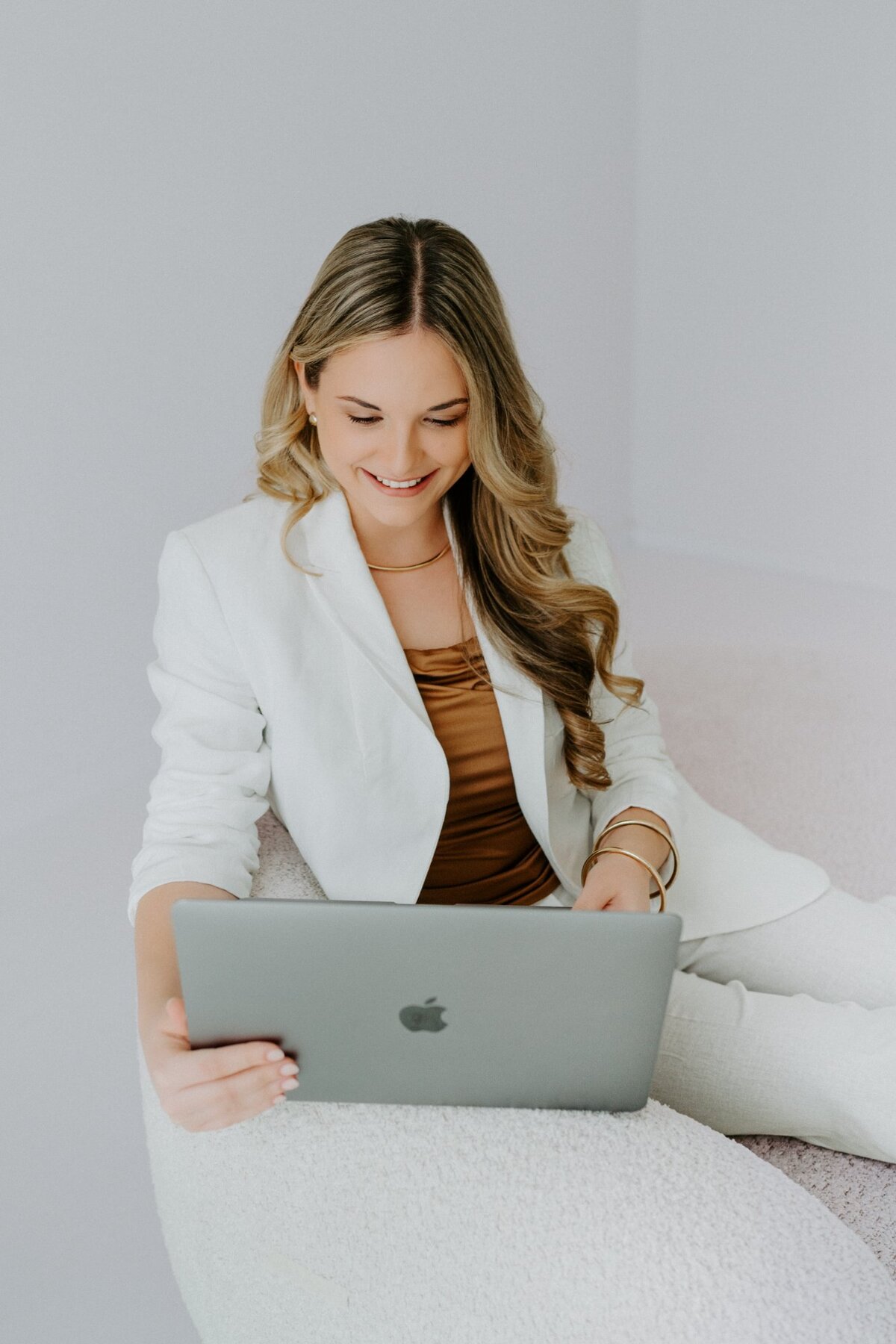 Businessfotos Frauen – authentisches Portrait einer Gründerin